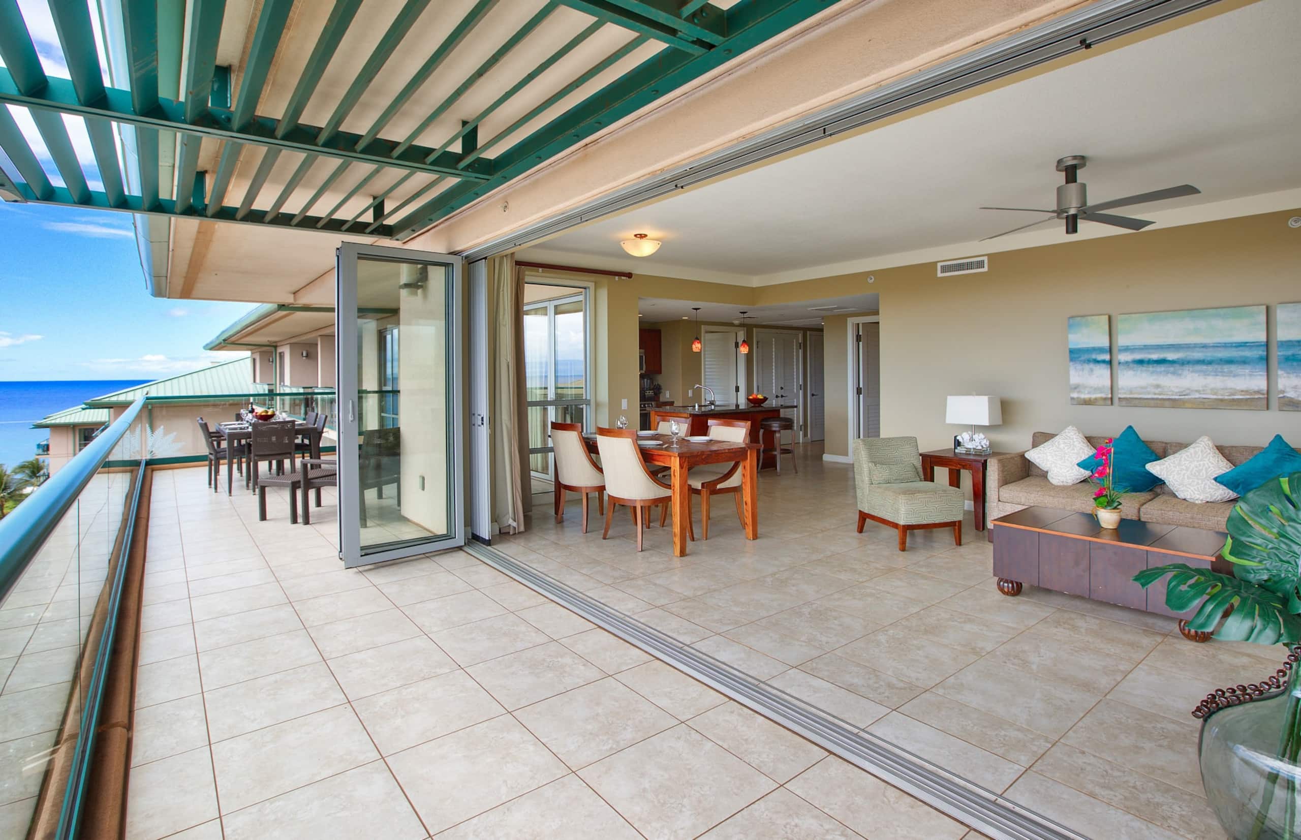 Condo in Lahaina · ★4.75 · 2 bedrooms · 3 beds · 2 baths - Image 11