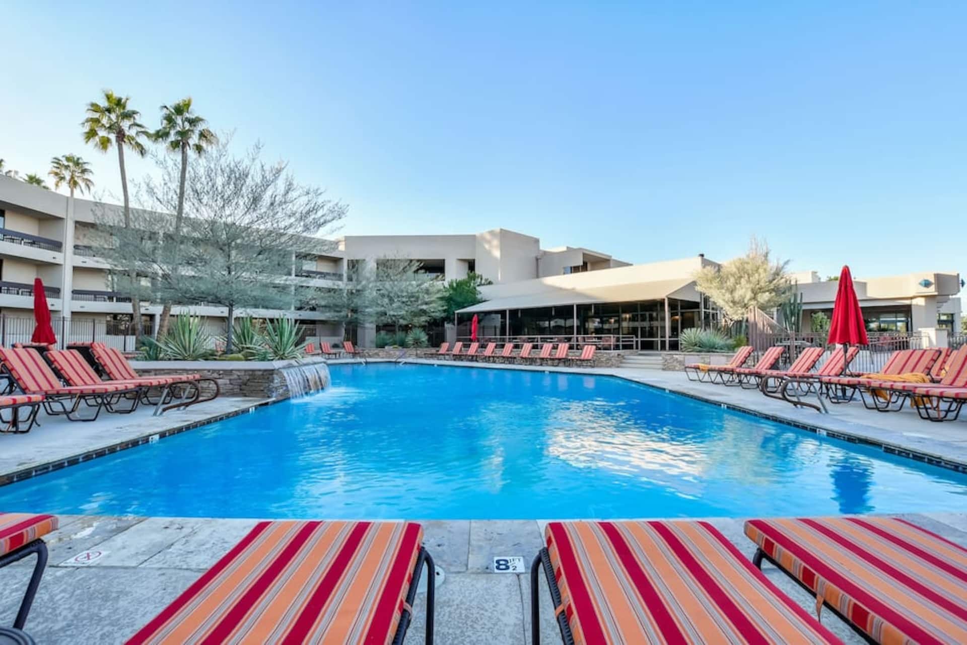 7 BR Golf Tennis SPA Lake Resort Villa