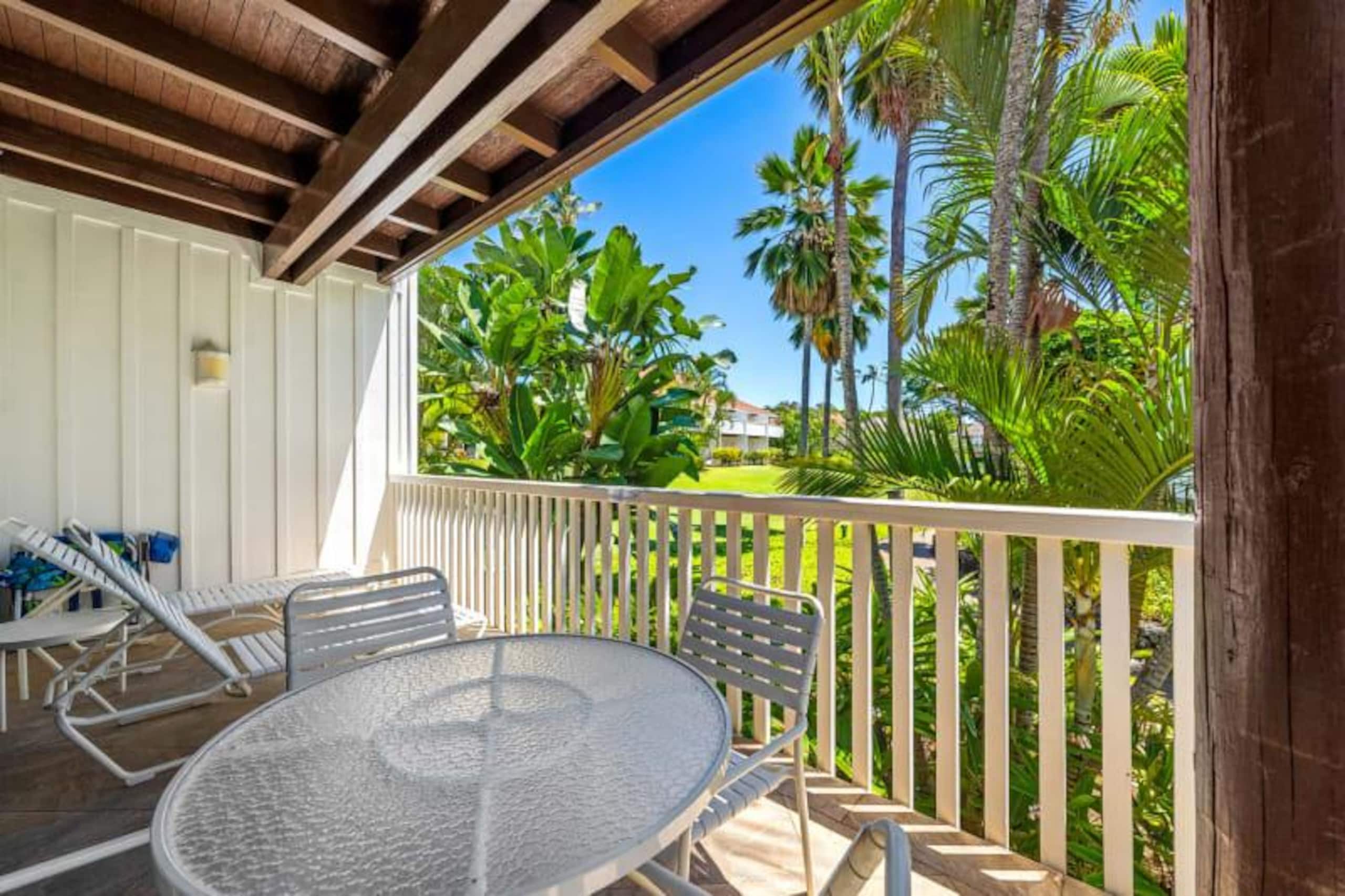Poipu retreat w/ pool, hot tub & gym access - Photo 4