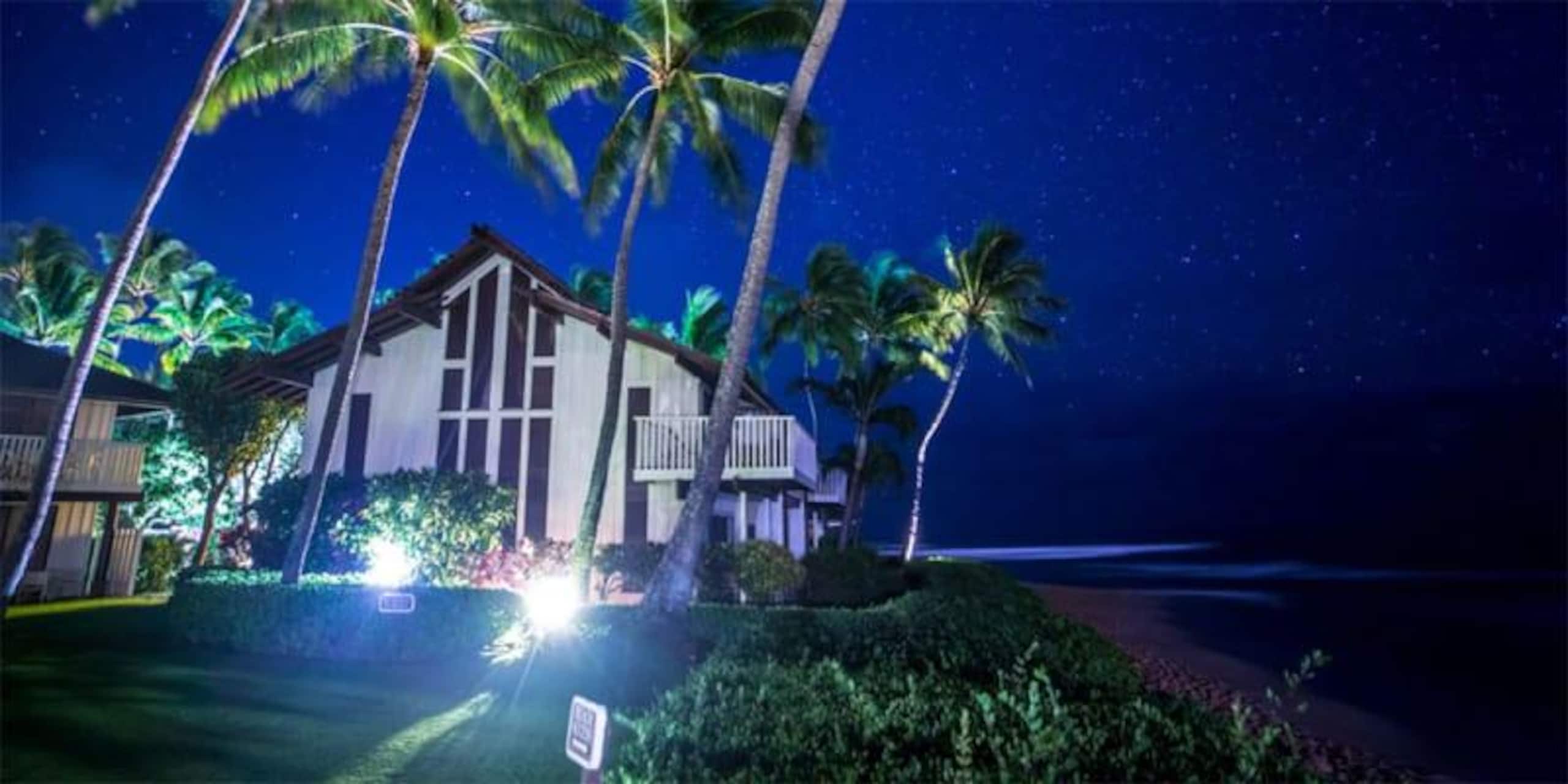 Poipu Beach retreat w/ pool, hot tub & gym - Photo 25