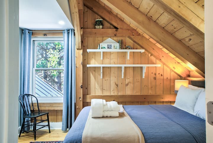 Bedroom 5 | Queen | Upper Level