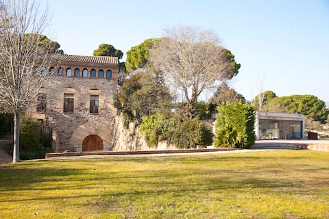 Mas del Molí -Historic house with garden and pool