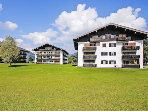 Top Airbnb: Dachstein Top 27 by Interhome in Flachau