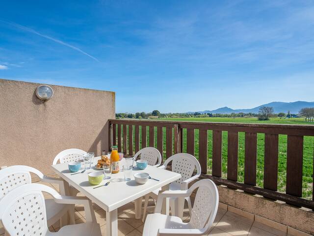 Hannah - Interhome Group managed Airbnb listing 2