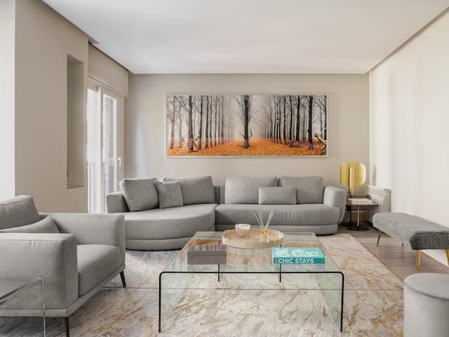 Claudio Coello I – LUXA HOME