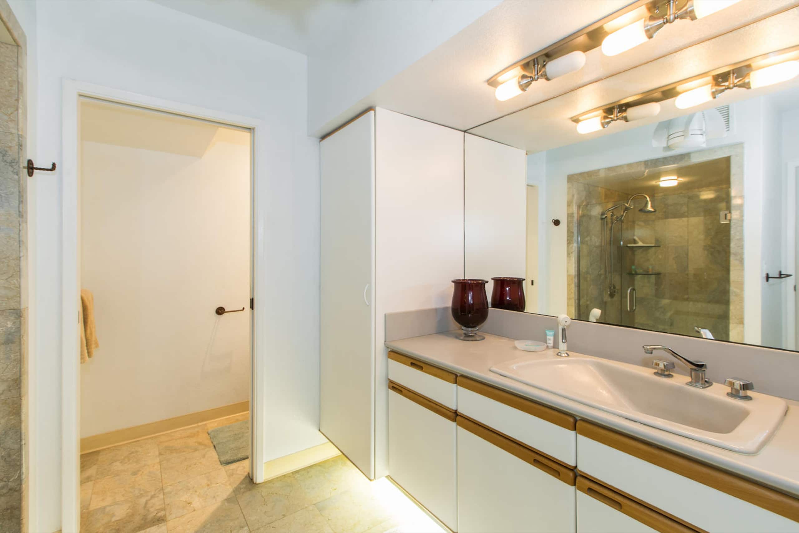 Condo in Kapaa · ★4.77 · 3 bedrooms · 3 beds · 3 baths - Photo 13