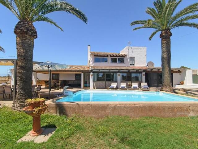 Villa Bohema Sa Padrina, private pool, wifi gallery image 3