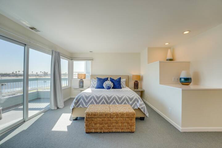 Unique Bayside Deal, Combine 2 Units! gallery image 3