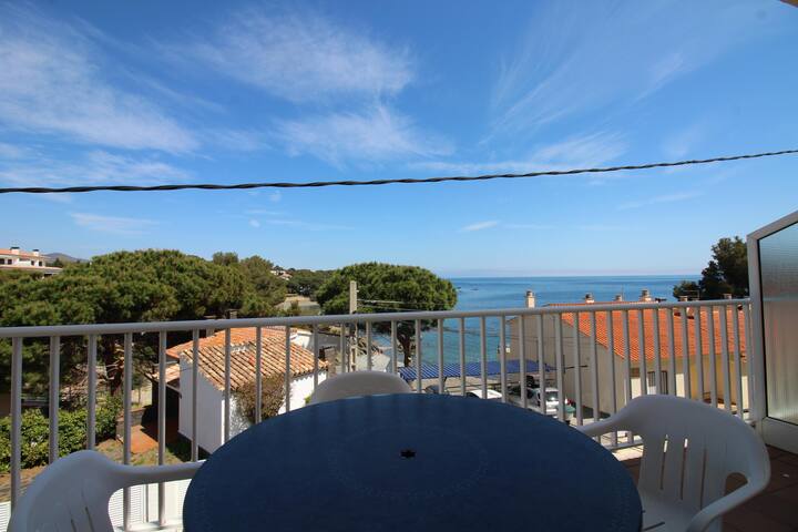 vinya farella 4 – pleasant apartment, bright with gallery image 2