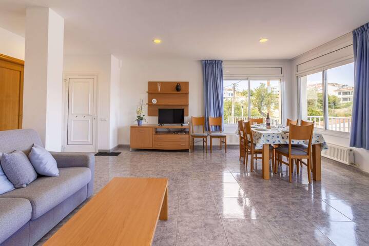 vinya farella 2 – ground floor with terrace, wifi, gallery image 5