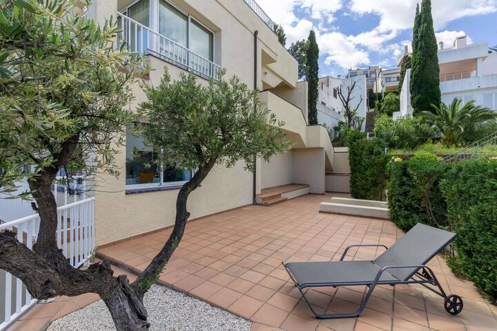 vinya farella 2 – ground floor with terrace, wifi, gallery image 4