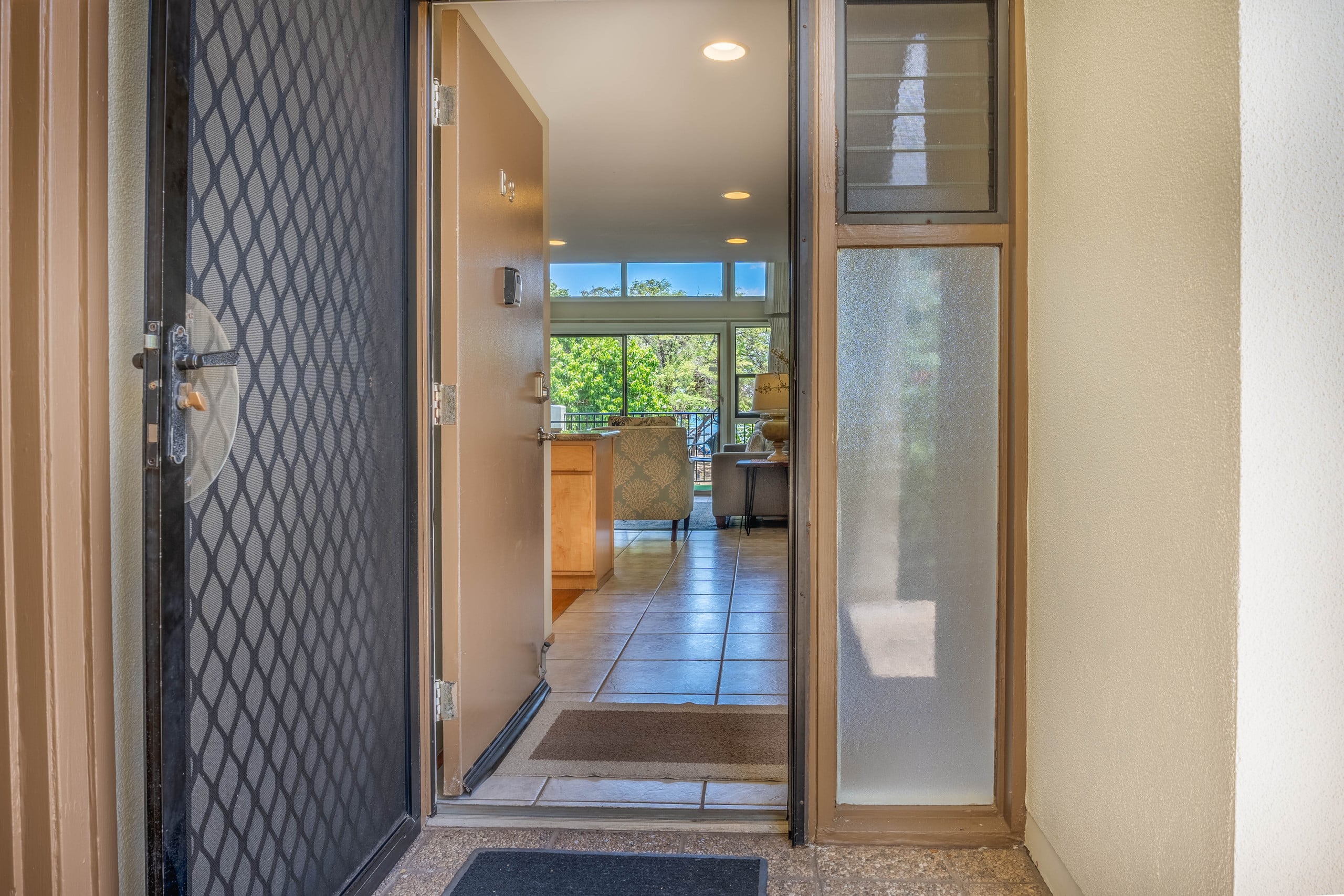 Condo in Wailuku · ★4.72 · 2 bedrooms · 3 beds · 2 baths - Image 25