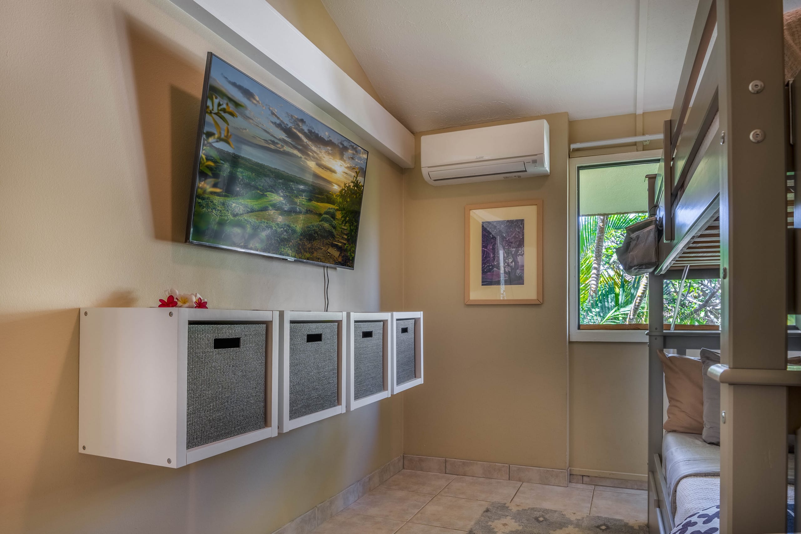 Condo in Wailuku · ★4.72 · 2 bedrooms · 3 beds · 2 baths - Image 20