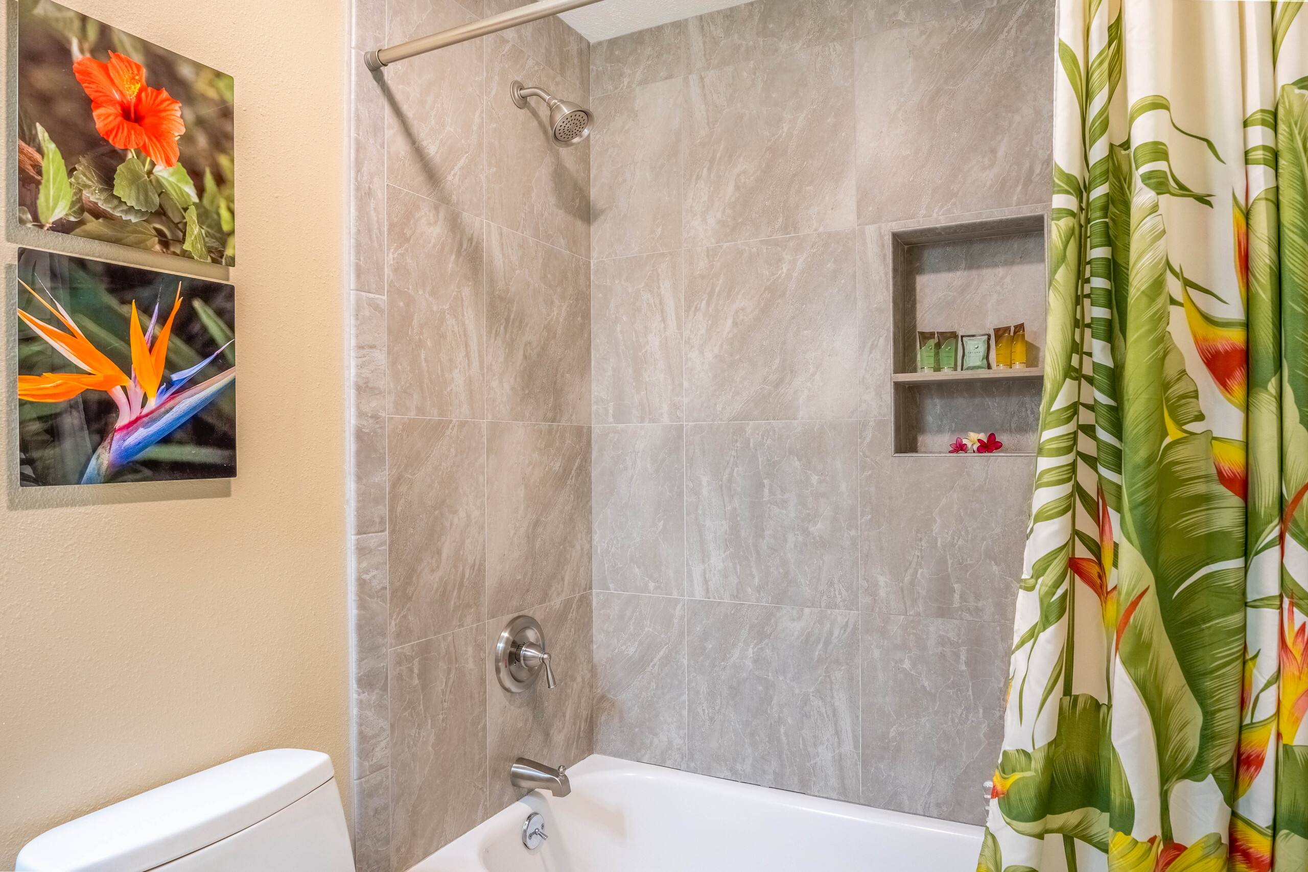 Condo in Wailuku · ★4.72 · 2 bedrooms · 3 beds · 2 baths - Image 23