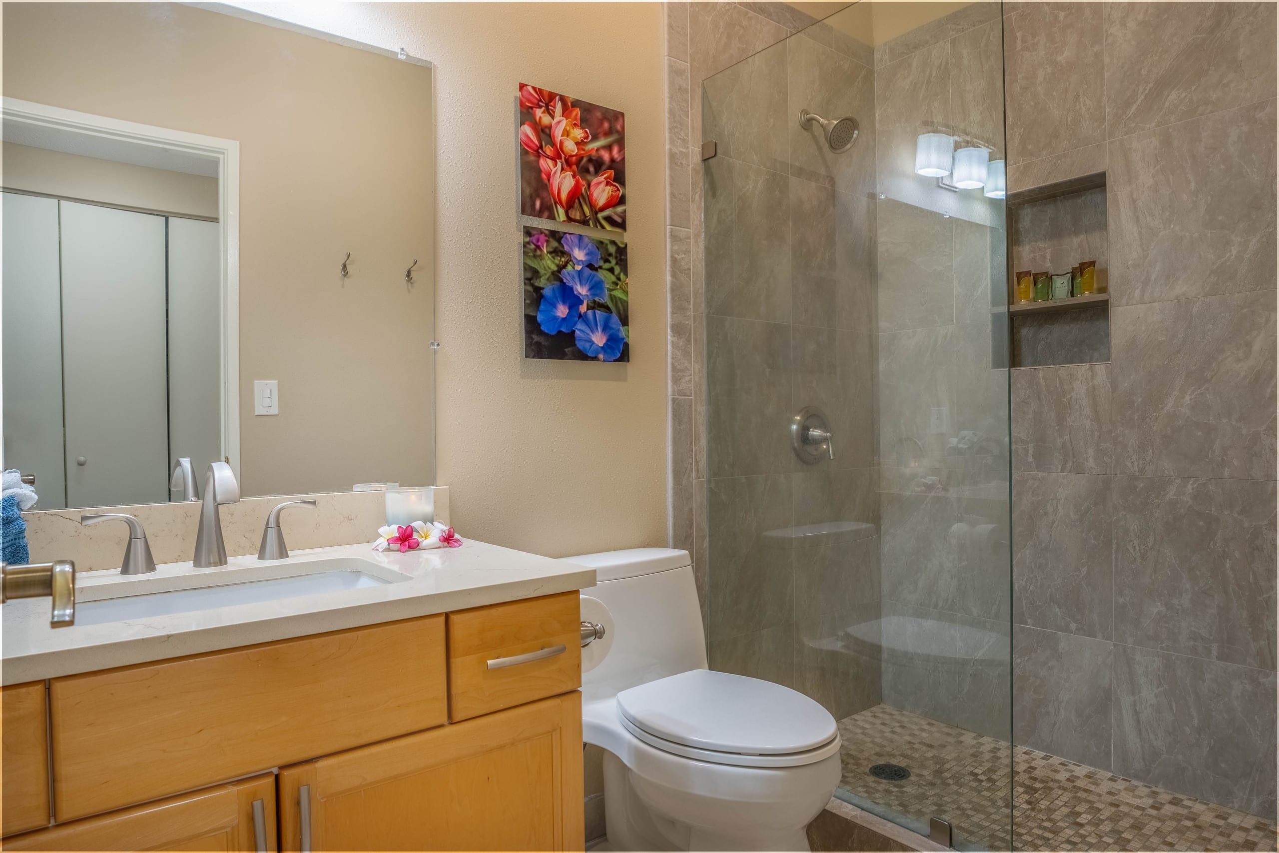 Condo in Wailuku · ★4.72 · 2 bedrooms · 3 beds · 2 baths - Image 16