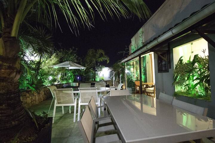 Penthouse with Jacuzzi in Copacabana for up to 10 people #508