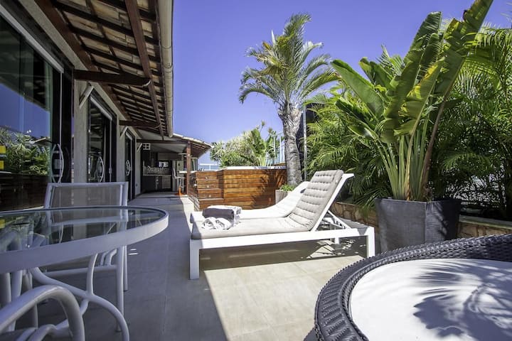 Penthouse with Jacuzzi in Copacabana for up to 10 people #508
