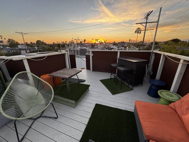 Casa La Vida Venice – Modern Luxury Living gallery image 5