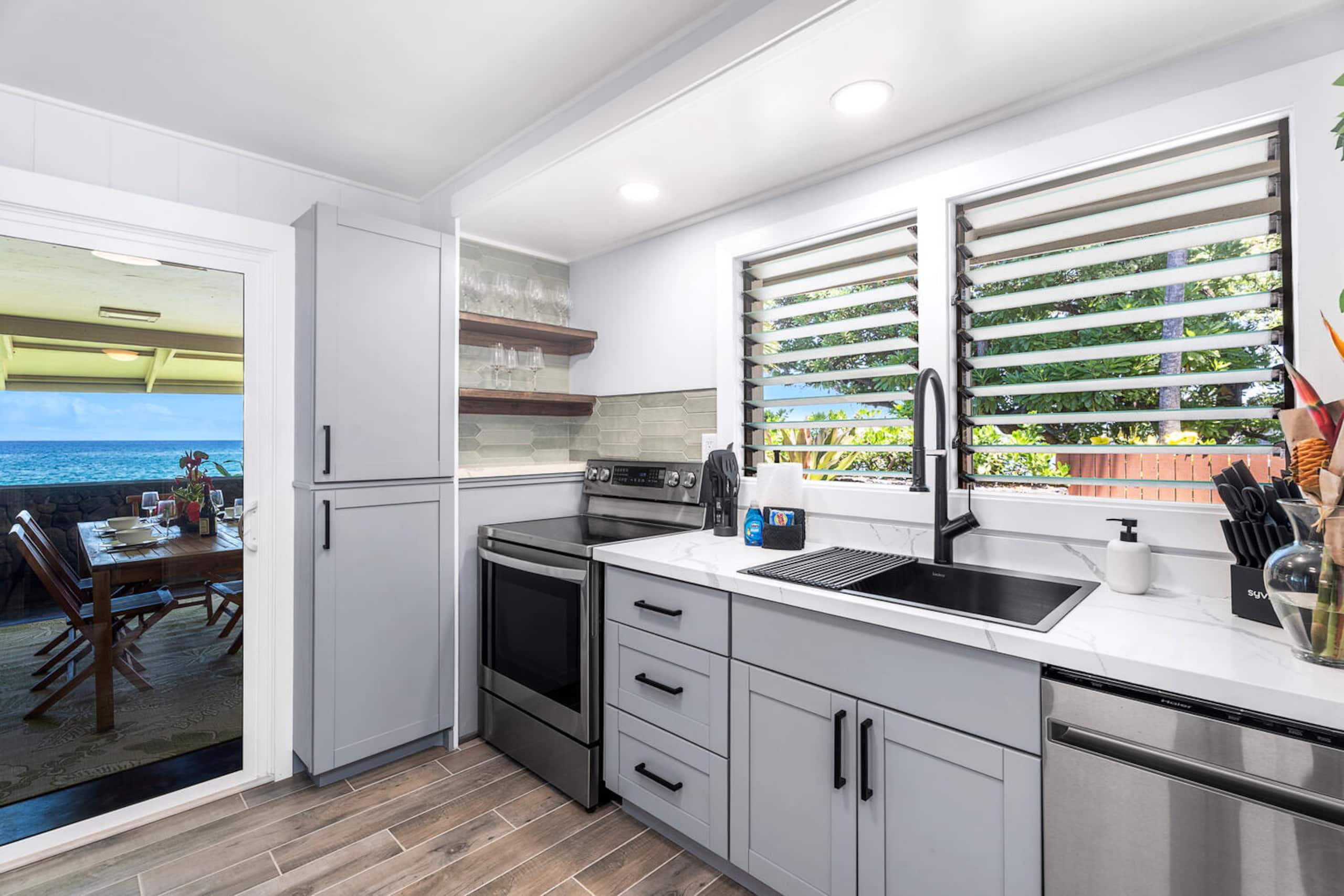 Home in Kailua-Kona · ★4.69 · 3 bedrooms · 4 beds · 2 baths - Image 18