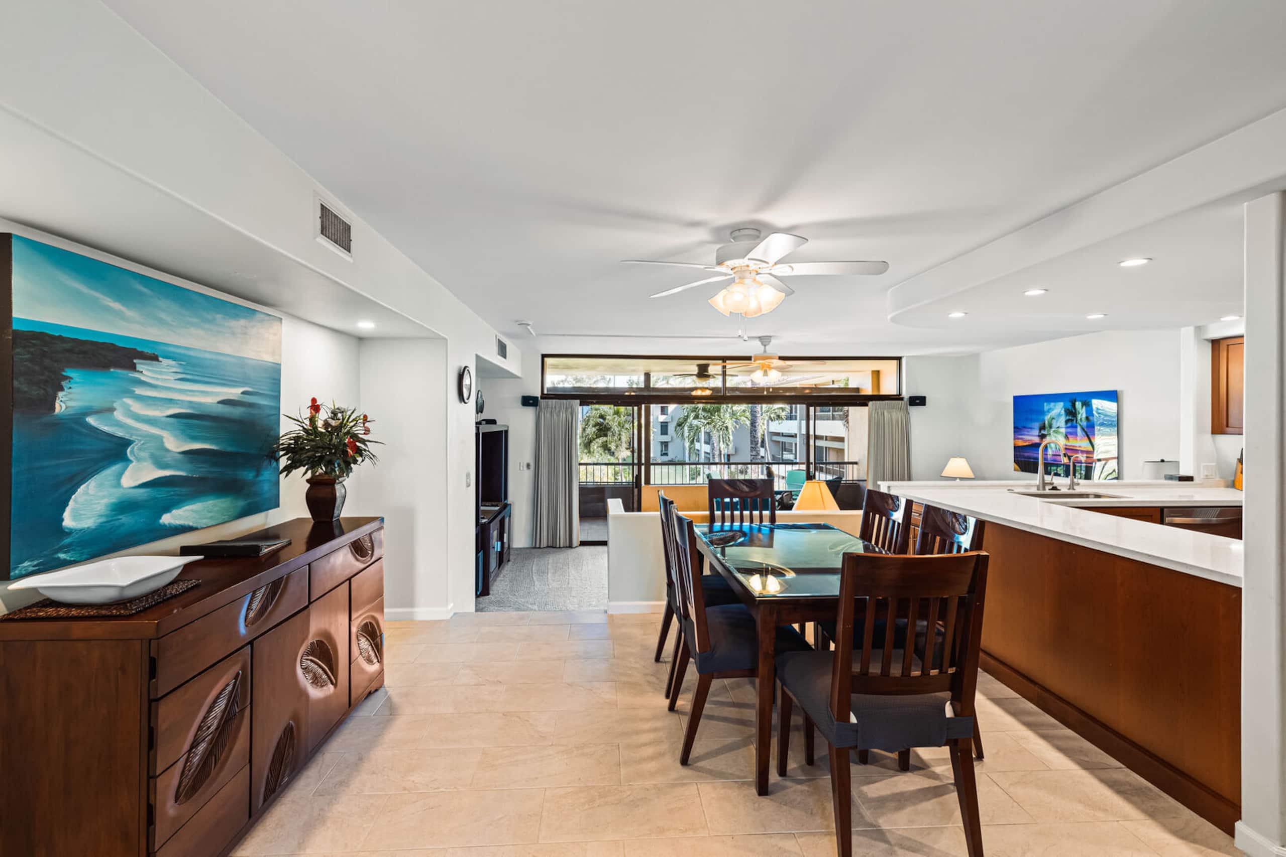 Condo in Lahaina · ★4.72 · 2 bedrooms · 3 beds · 2 baths - Image 15