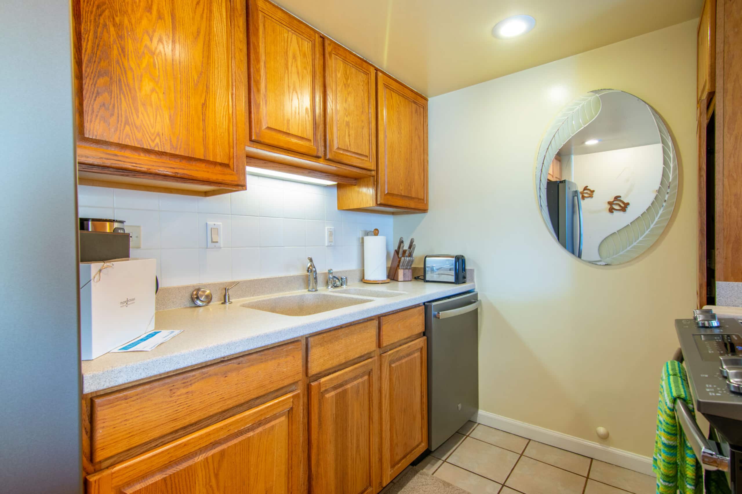 Condo in Lahaina · ★4.86 · 1 bedroom · 1 bed · 1 private bath - Image 11
