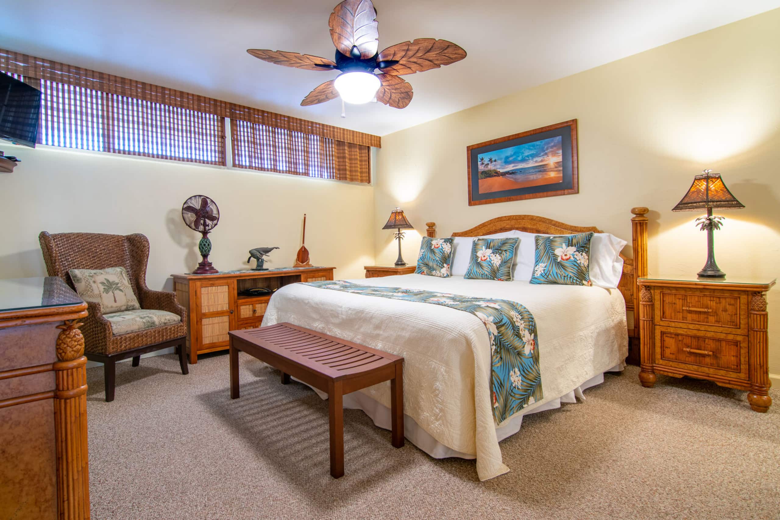 Condo in Lahaina · ★4.86 · 1 bedroom · 1 bed · 1 private bath - Image 12