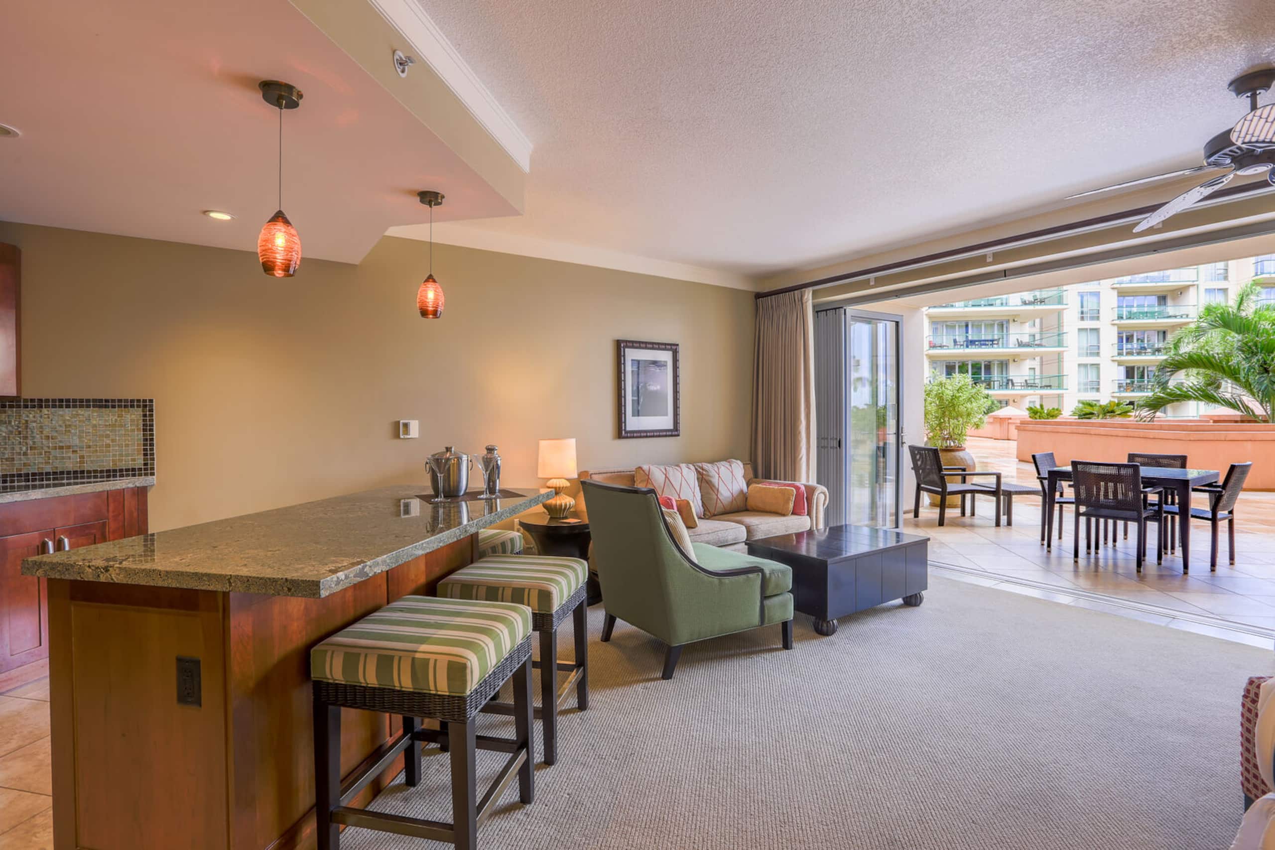 Condo in Lahaina · ★4.85 · Studio · 2 beds · 1 bath - Image 7