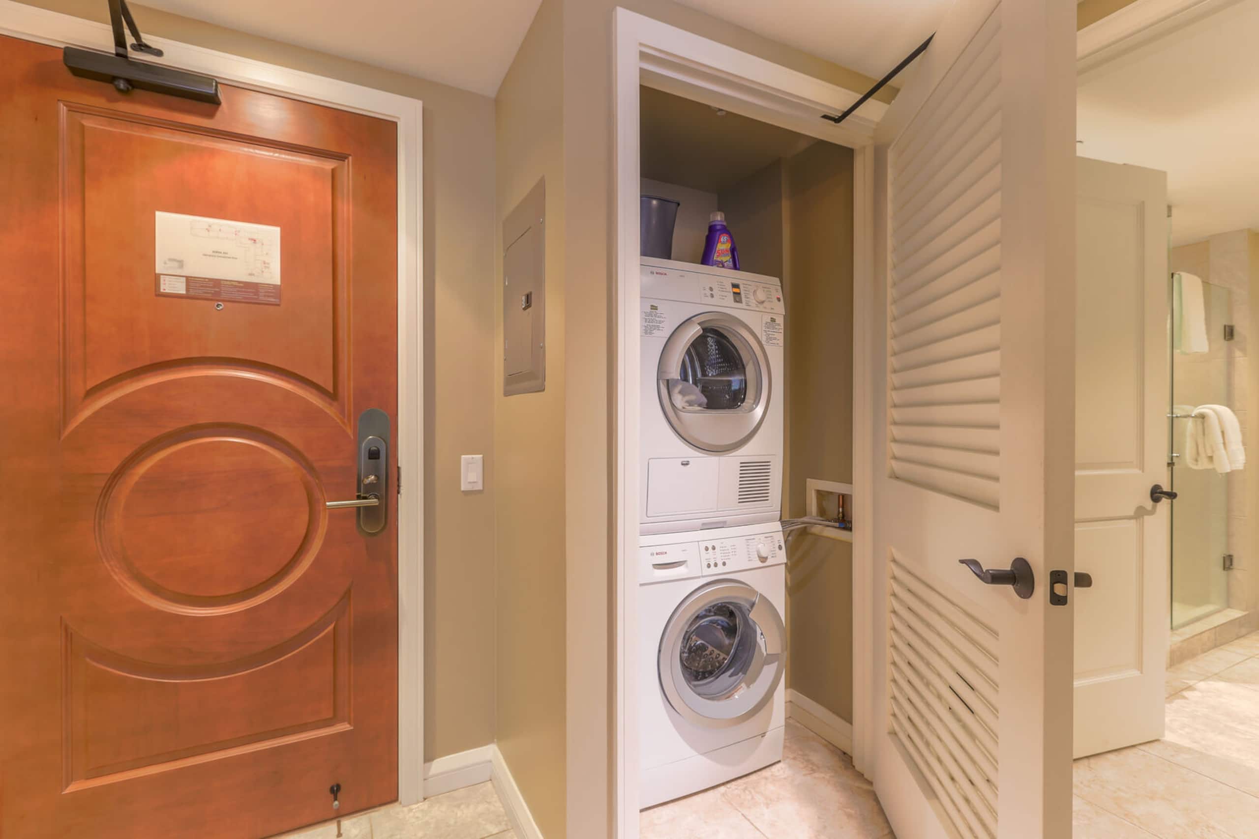 Condo in Lahaina · ★4.85 · Studio · 2 beds · 1 bath - Image 14