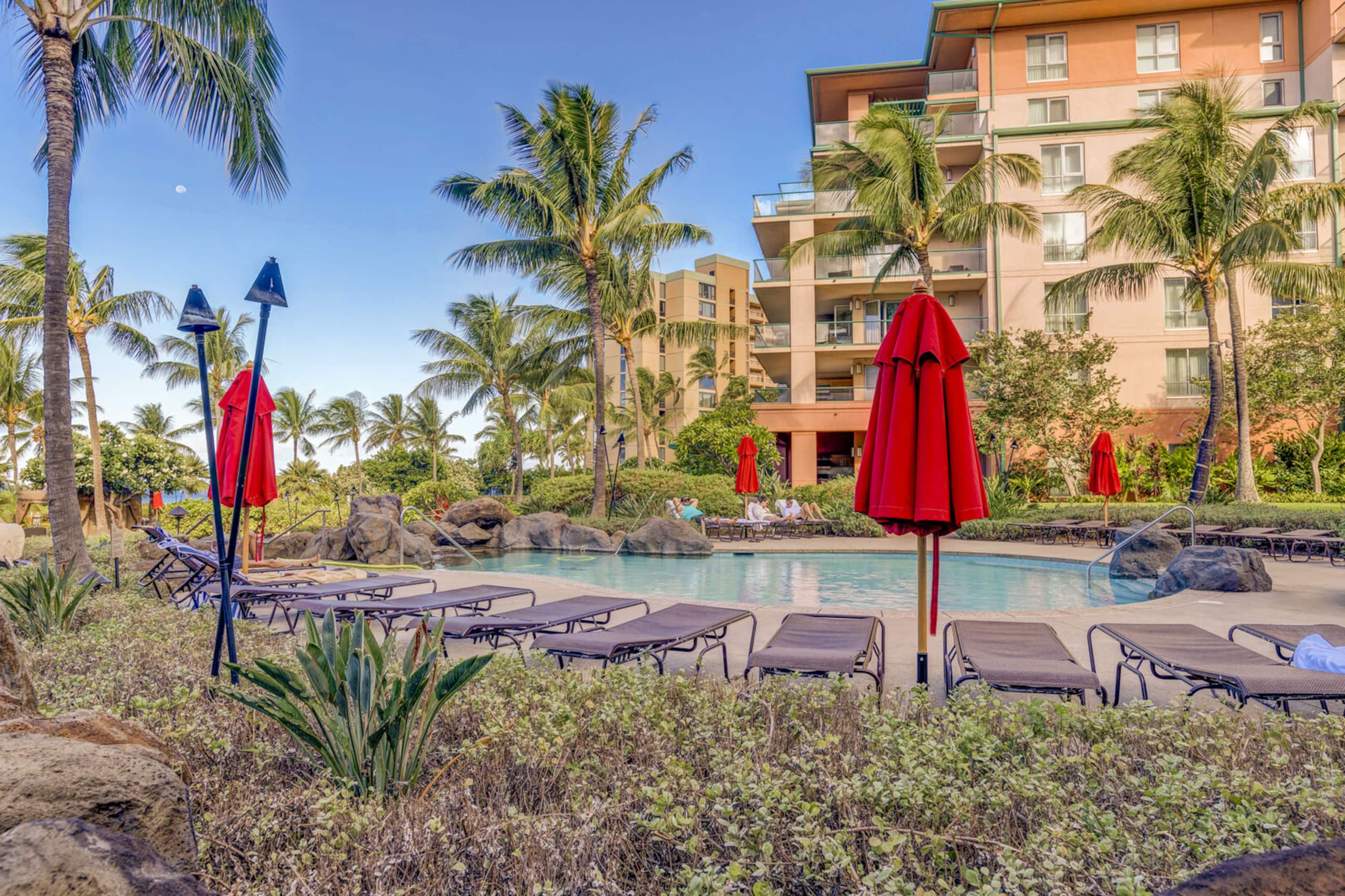 Condo in Lahaina · ★4.85 · Studio · 2 beds · 1 bath - Image 31