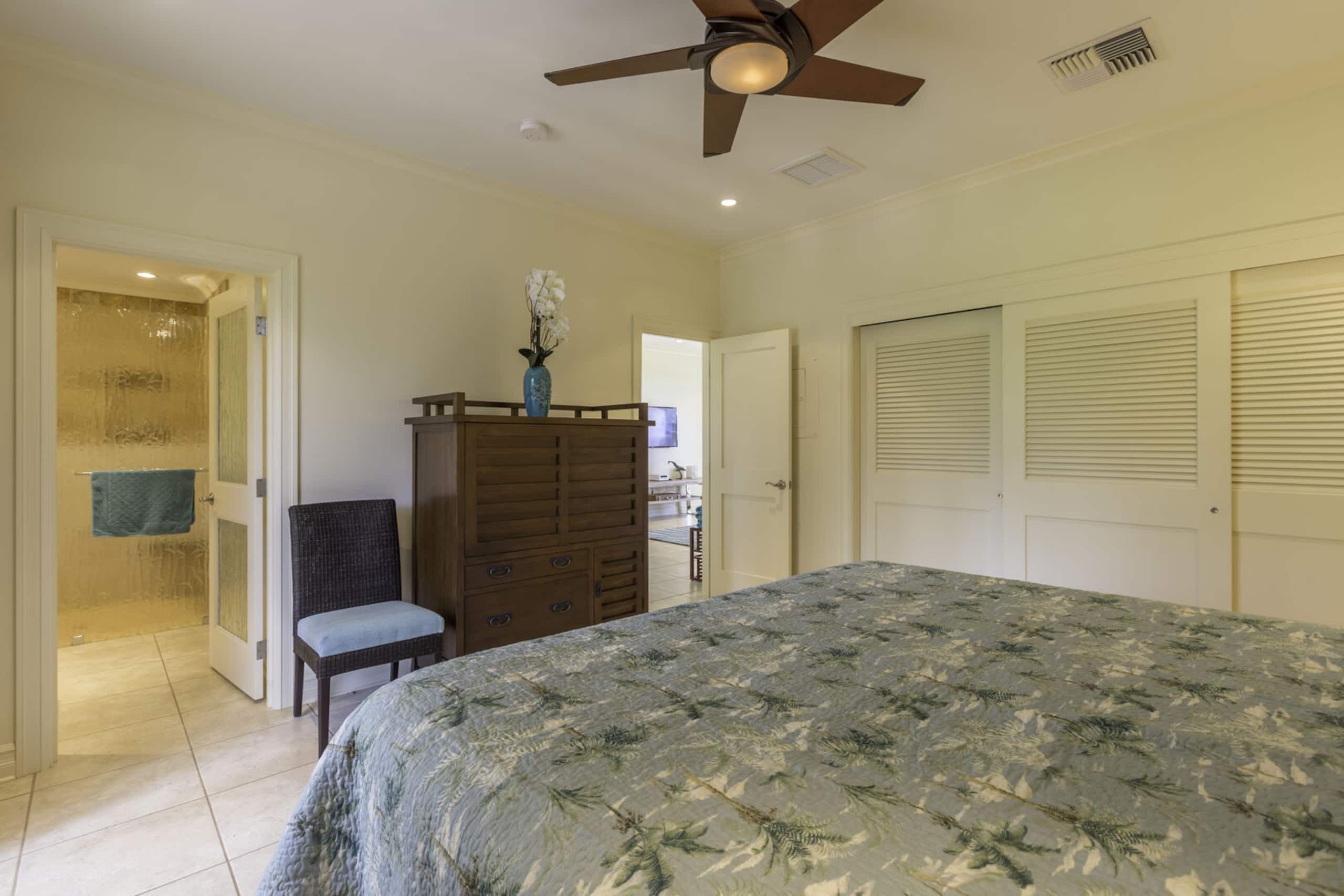 Condo in Lahaina · ★4.8 · 1 bedroom · 2 beds · 2 private baths - Image 22