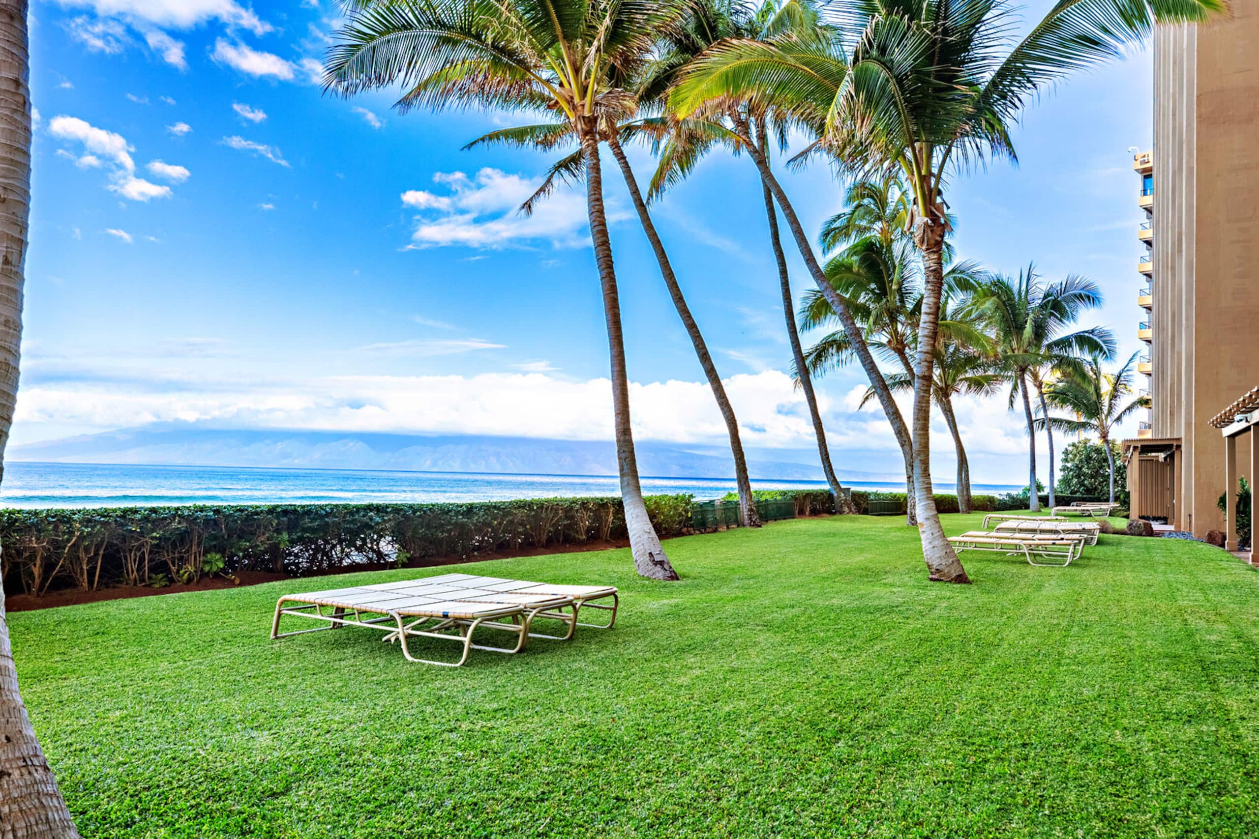 Condo in Lahaina · ★4.68 · 1 bedroom · 1 bed · 1 bath - Image 30