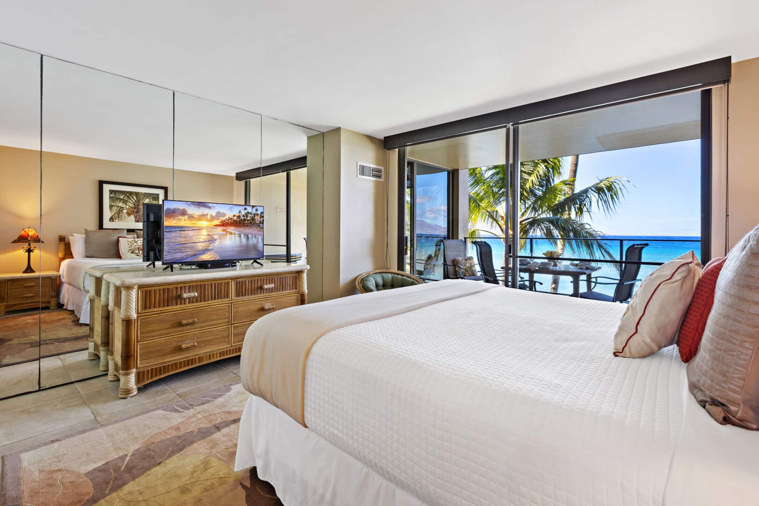 Condo in Lahaina · ★4.68 · 1 bedroom · 1 bed · 1 bath - Image 17