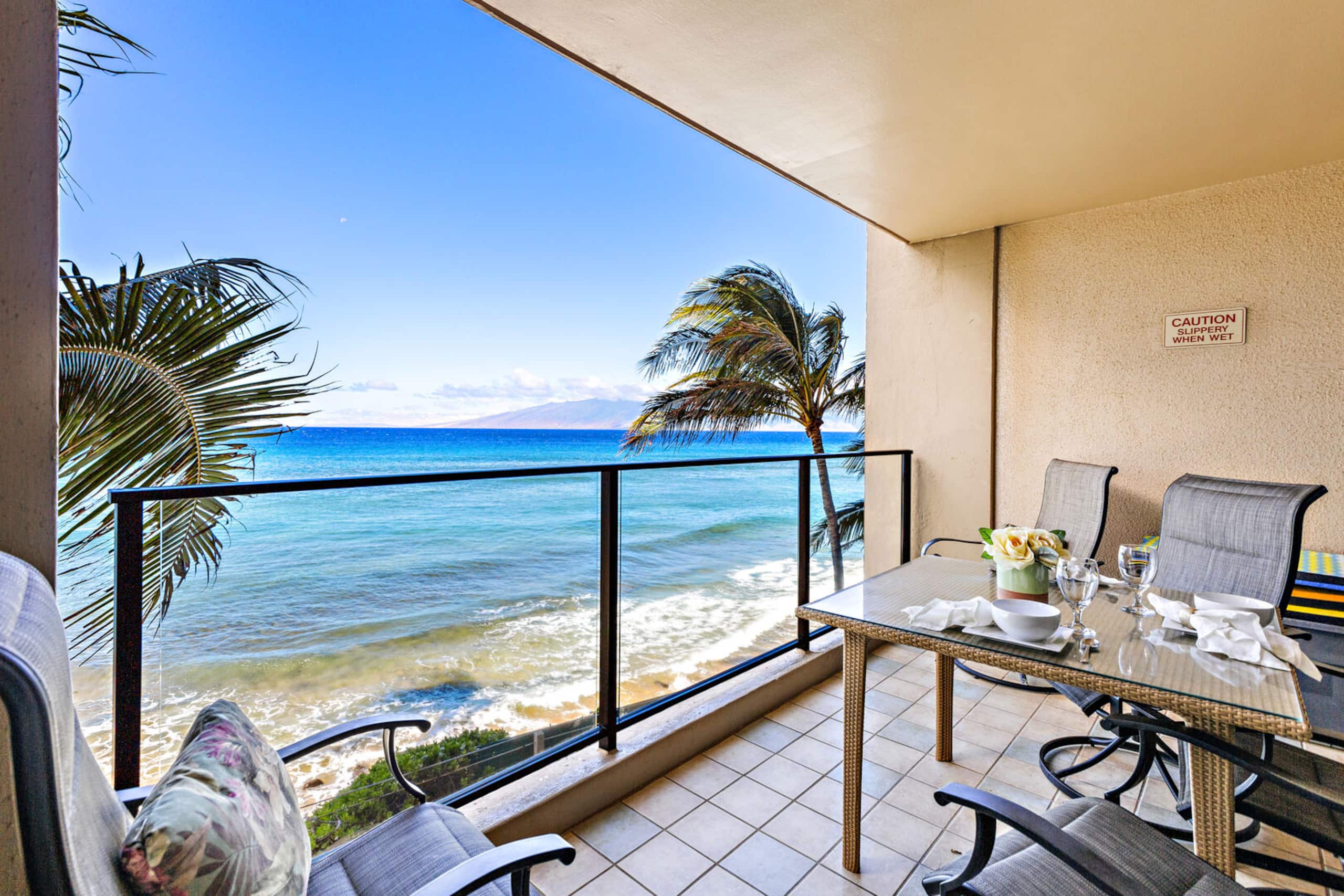 Condo in Lahaina · ★4.68 · 1 bedroom · 1 bed · 1 bath - Image 3