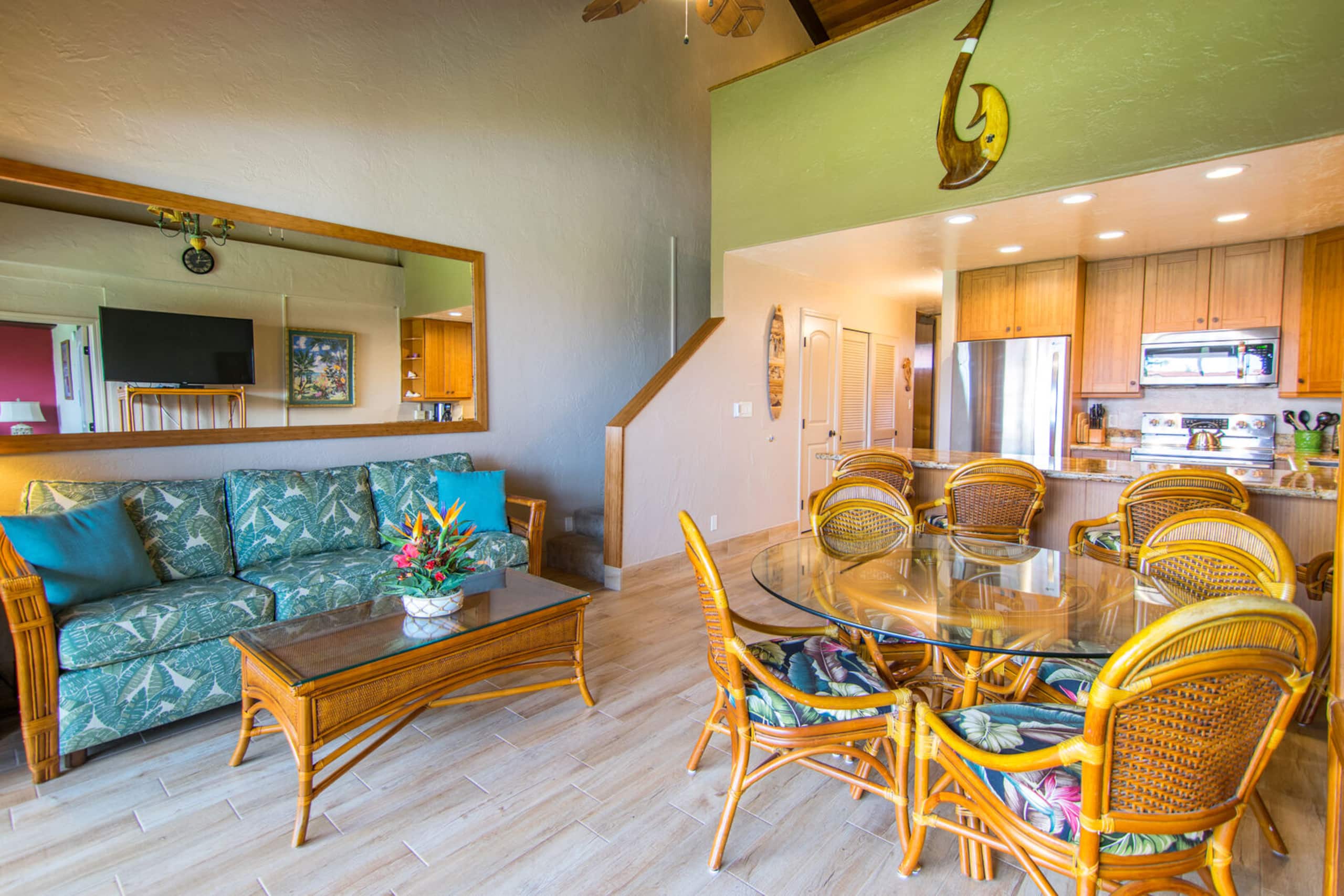 Condo in Lahaina · ★4.68 · 3 bedrooms · 5 beds · 2 baths - Image 5
