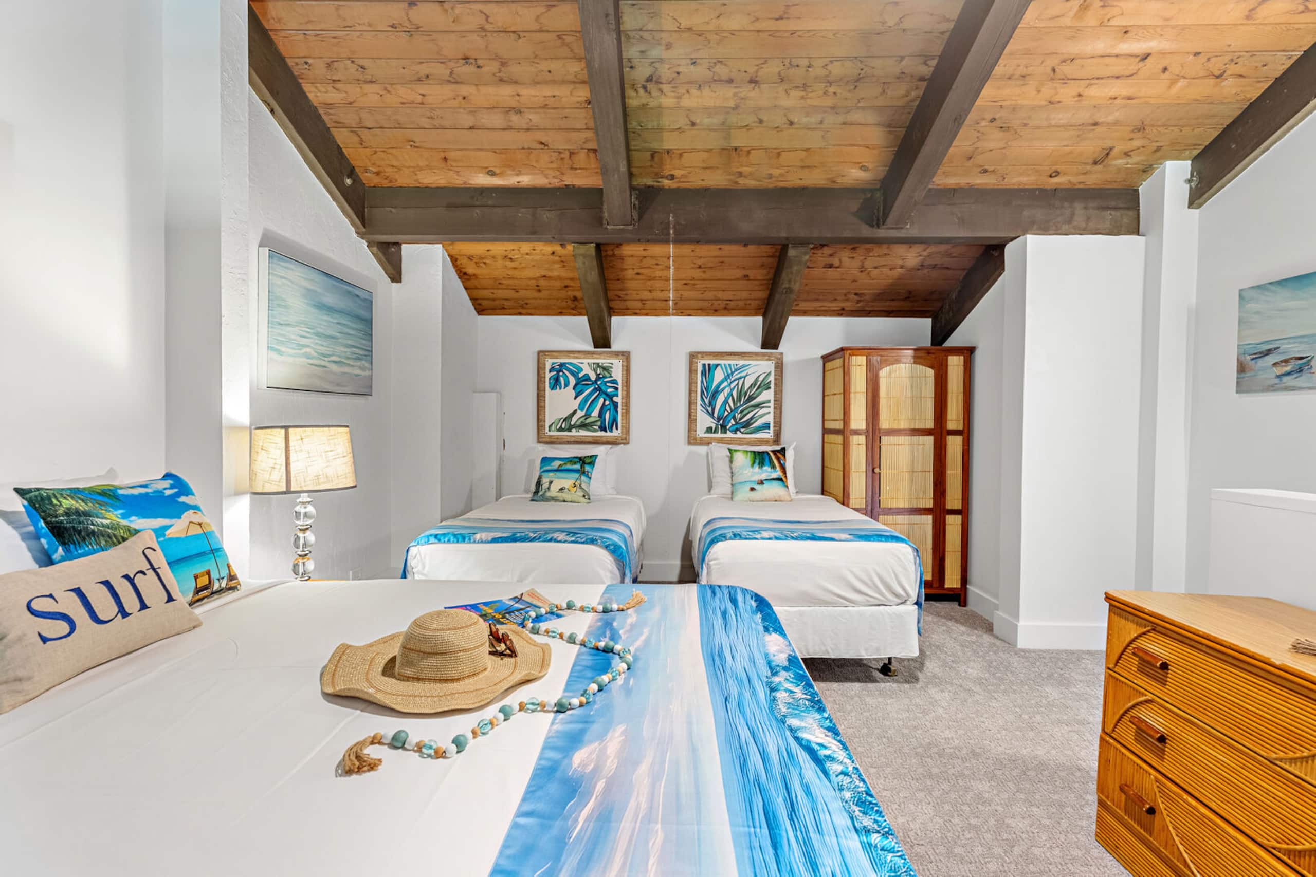 Condo in Lahaina · ★4.53 · 3 bedrooms · 6 beds · 2 baths - Image 29