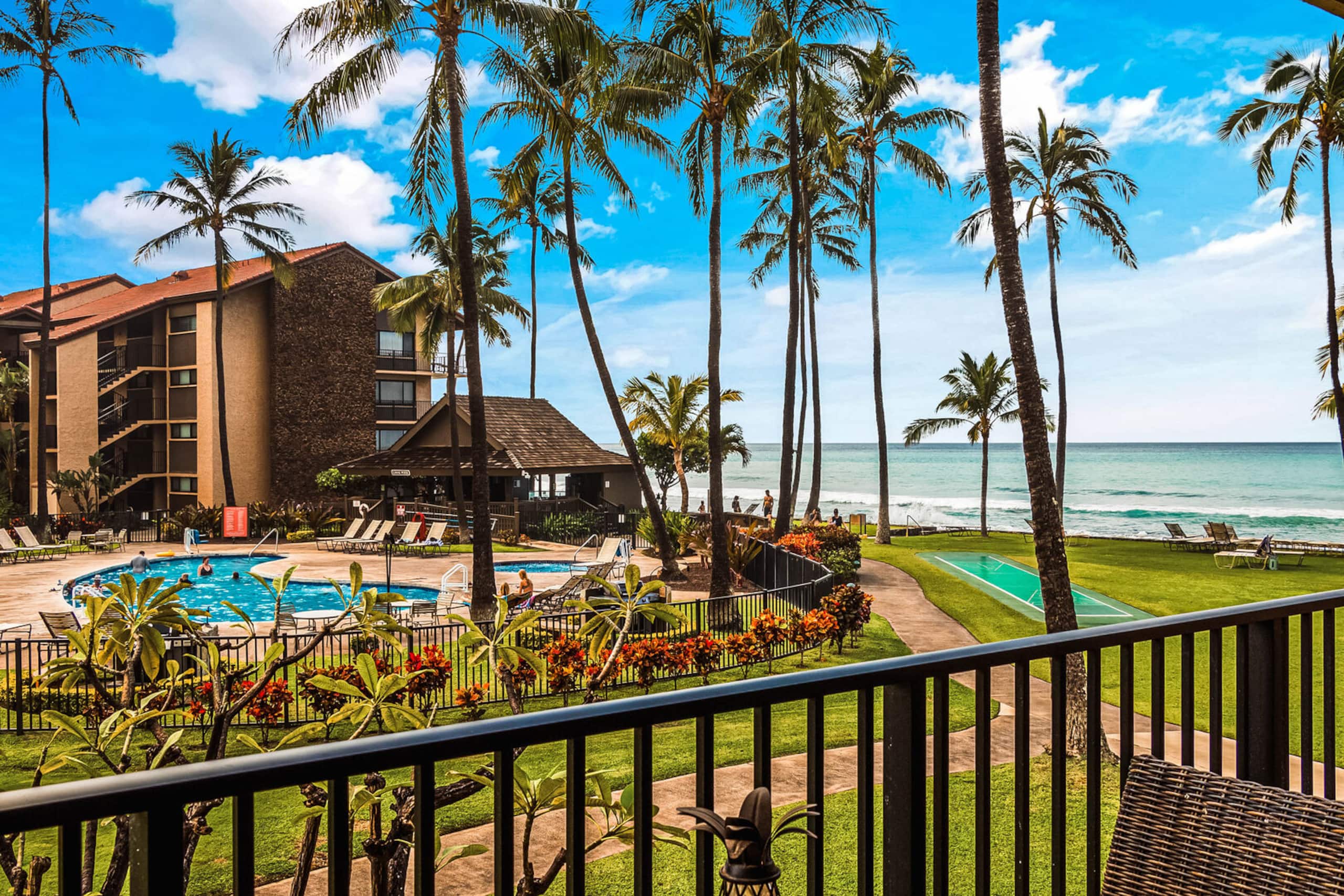 Condo in Lahaina · ★4.77 · 1 bedroom · 1 bed · 1 private bath - Image 36