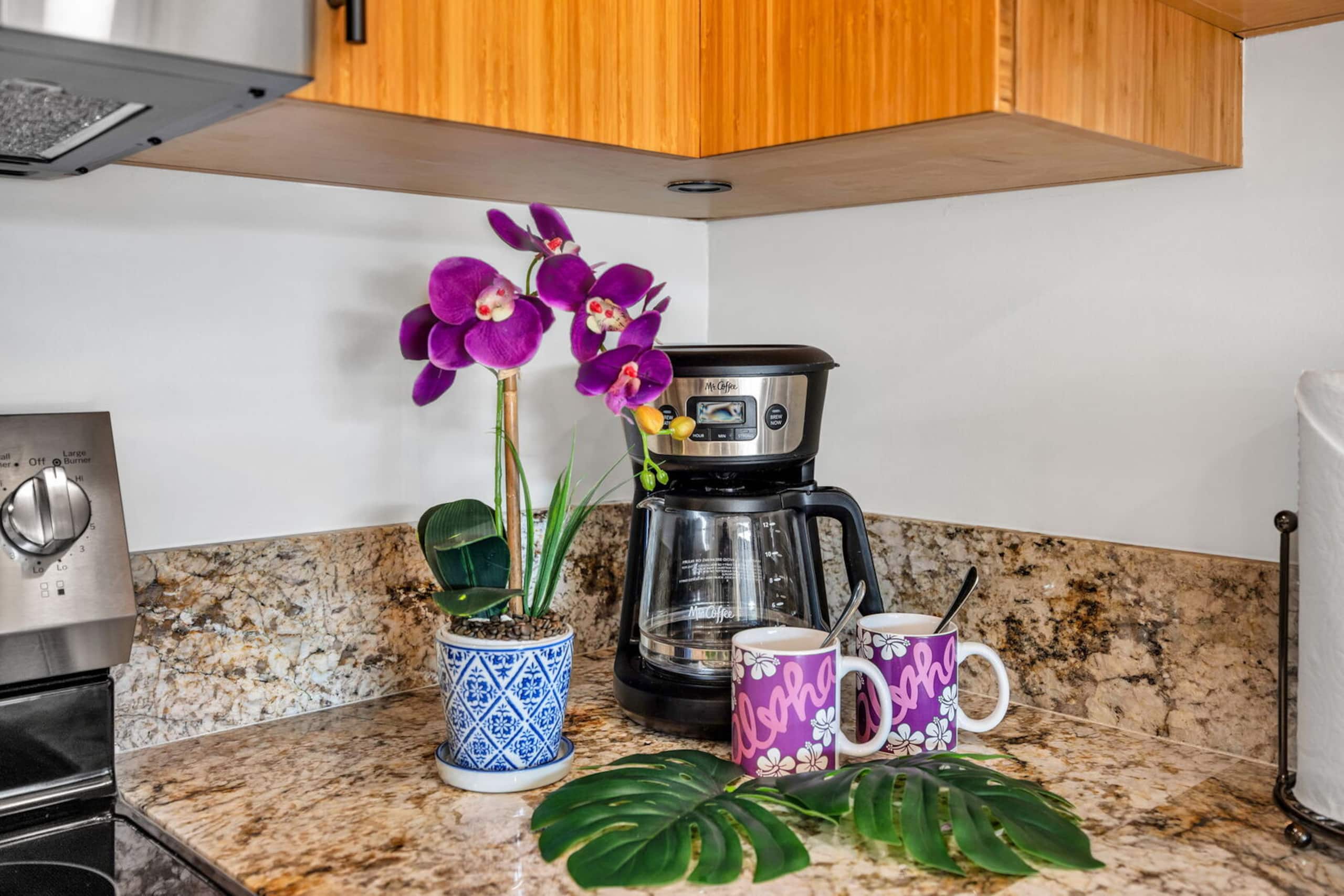Condo in Lahaina · ★4.77 · 1 bedroom · 1 bed · 1 private bath - Image 19
