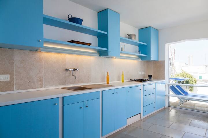 Paradiso Penthouse: Luxury Apartment Monopoli gallery image 2