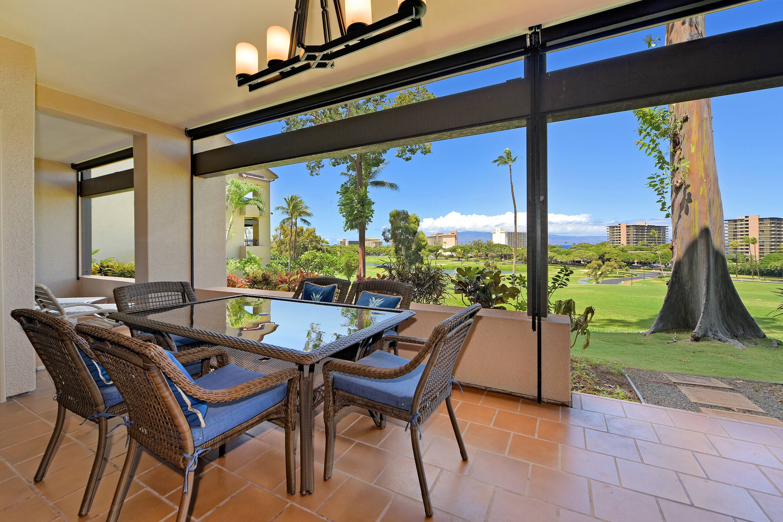 Condo in Lahaina · ★4.79 · 2 bedrooms · 3 beds · 2 baths - Image 33