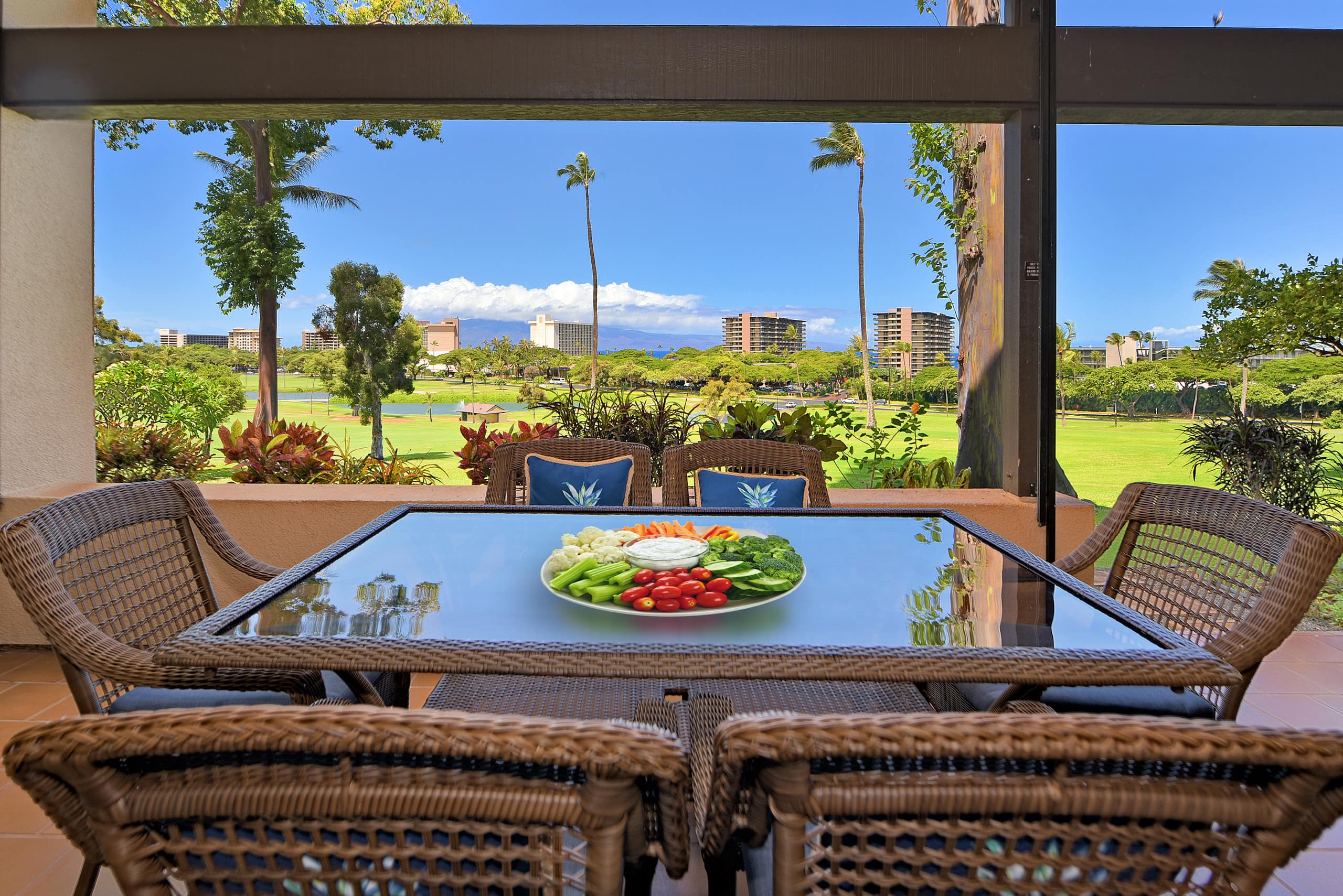 Condo in Lahaina · ★4.79 · 2 bedrooms · 3 beds · 2 baths - Image 30