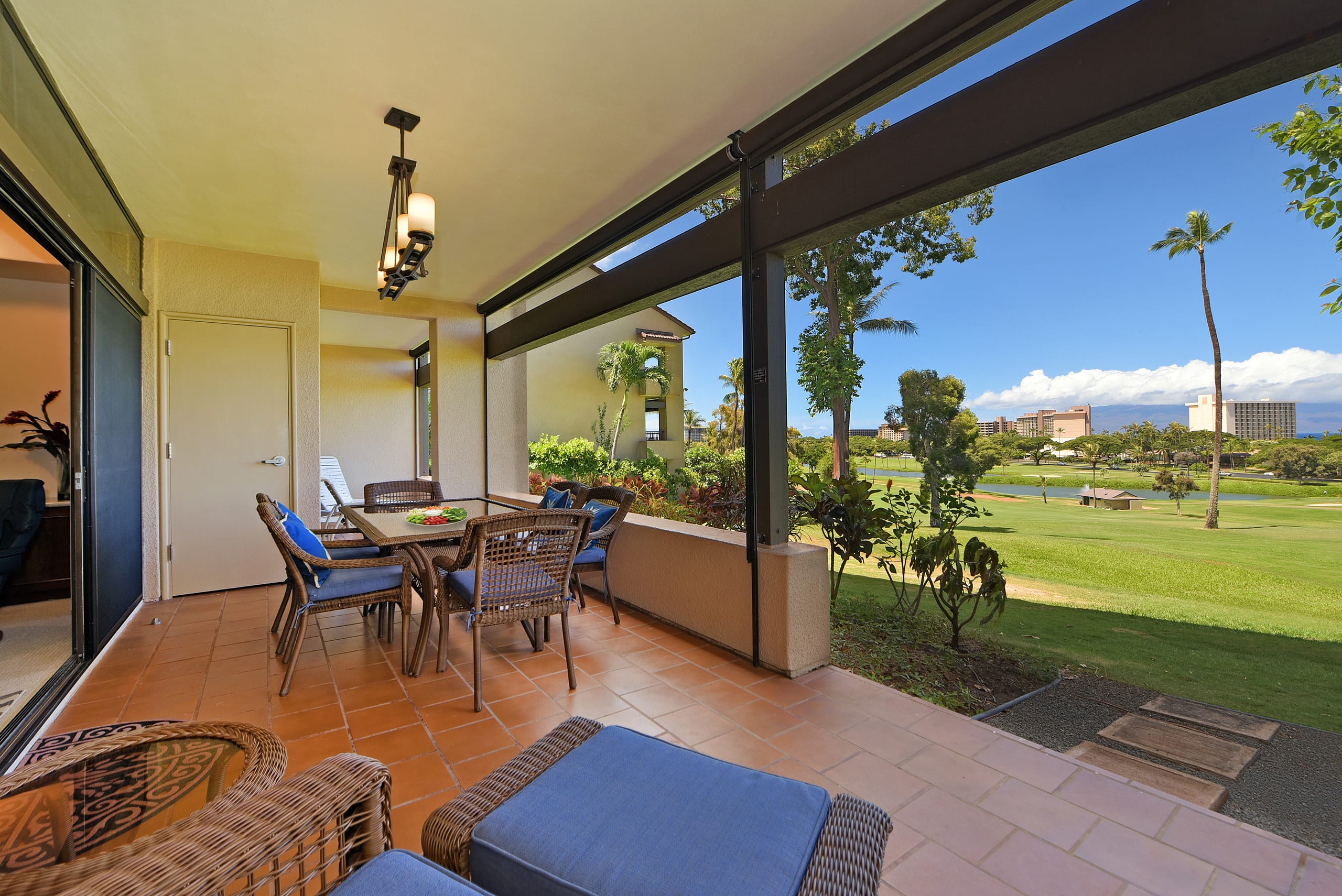 Condo in Lahaina · ★4.79 · 2 bedrooms · 3 beds · 2 baths - Image 32