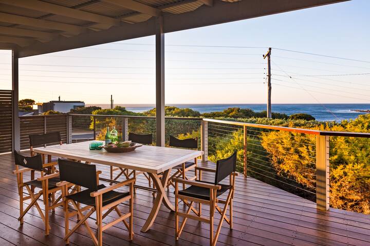 Grace—Stunning Oceanview Escape on Cowaramup Bay