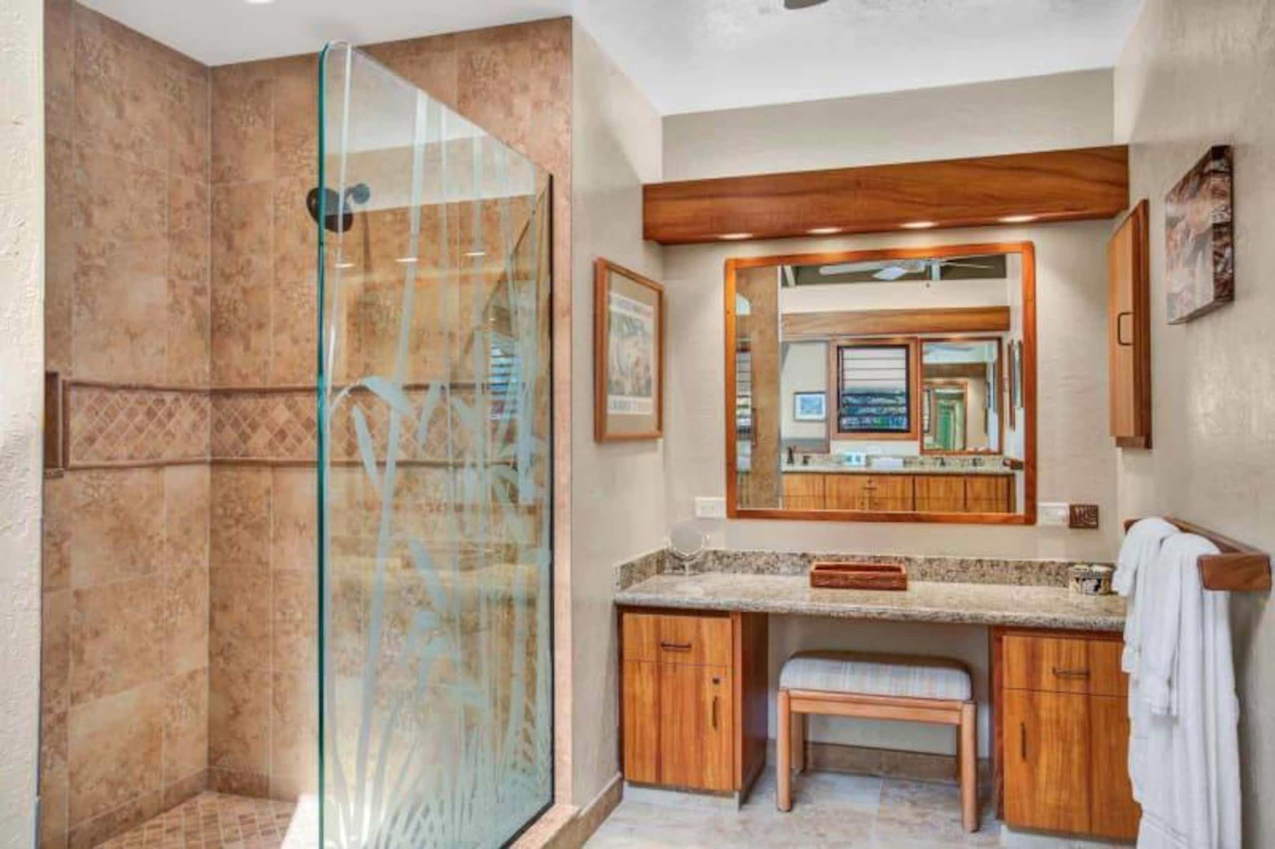 Condo in KAILUA-KONA · ★4.7 · 2 bedrooms · 3 beds · 2 private baths - Image 13