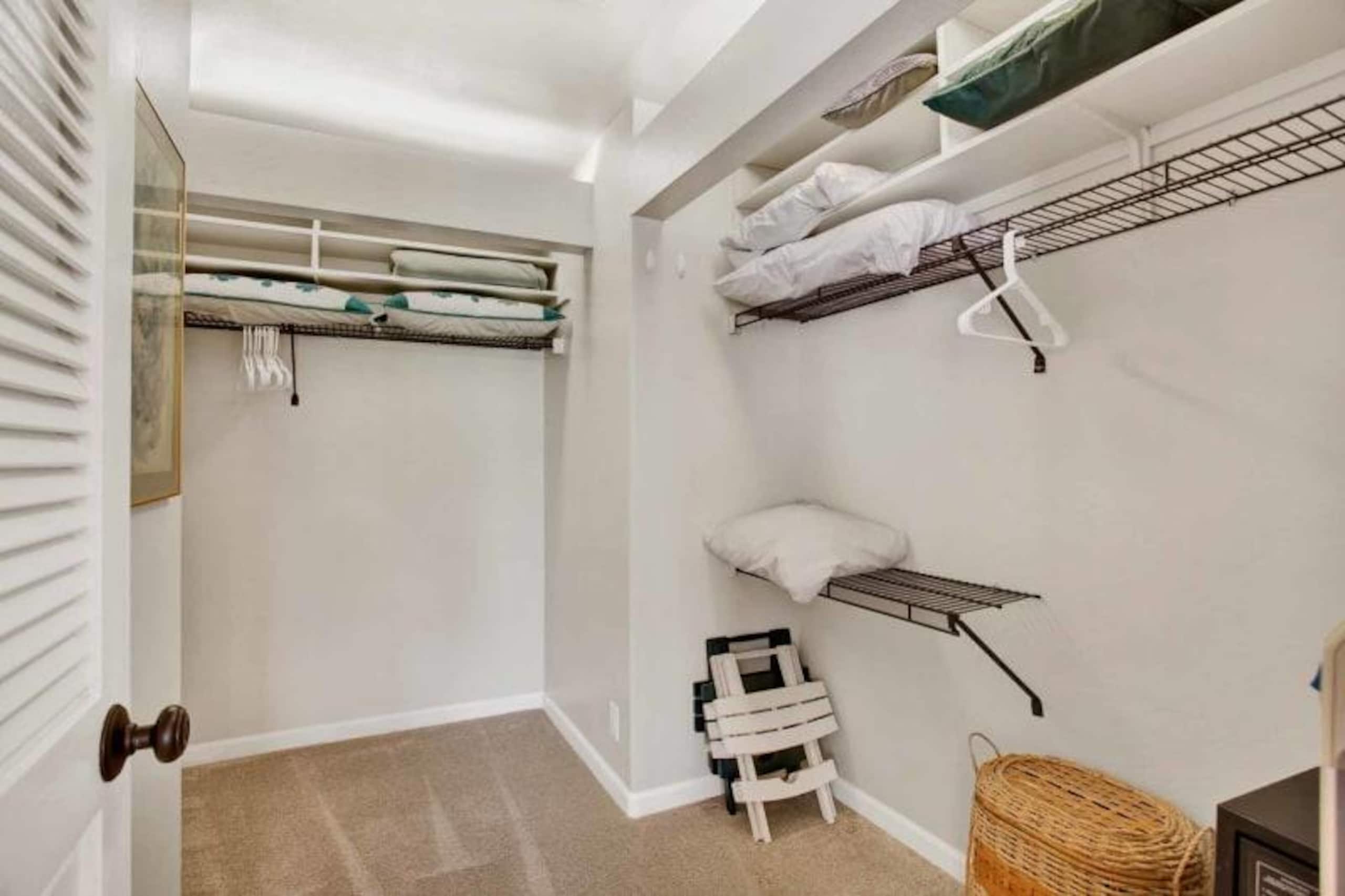 Condo in KAILUA-KONA · ★4.7 · 2 bedrooms · 3 beds · 2 private baths - Image 26