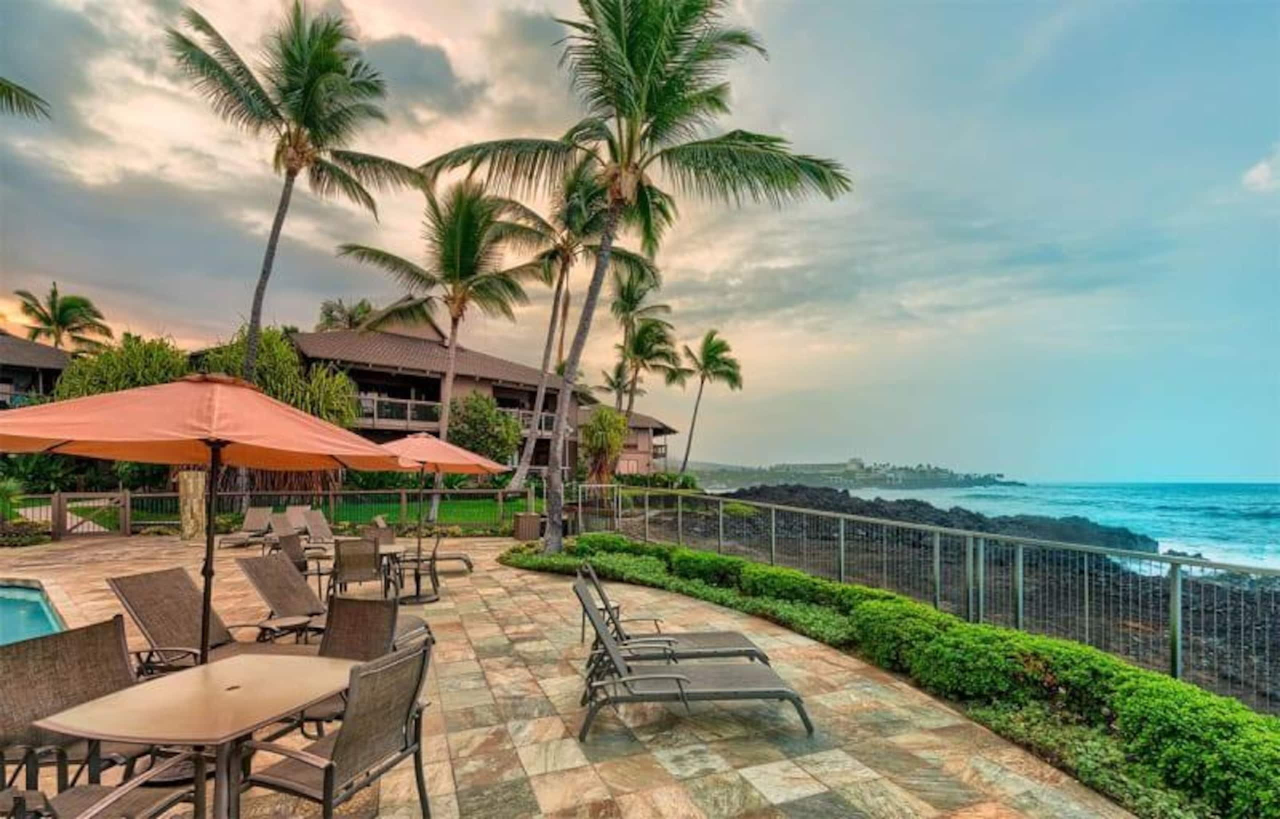 Condo in KAILUA-KONA · ★4.7 · 2 bedrooms · 3 beds · 2 private baths - Image 33