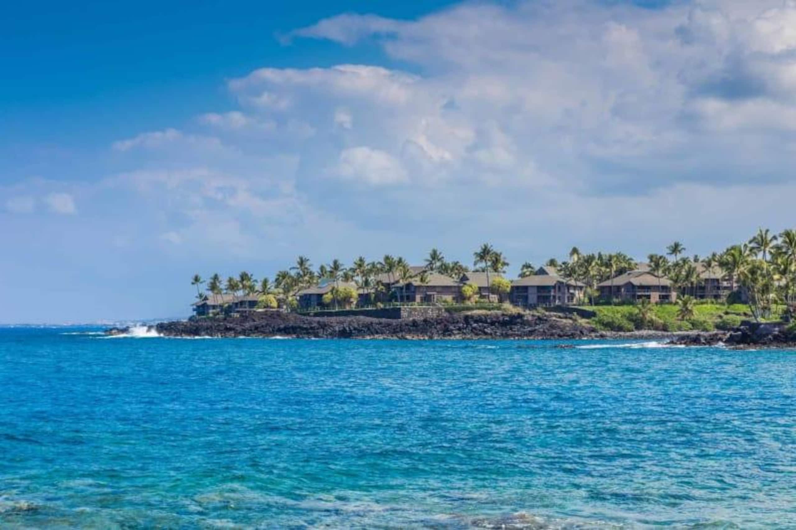 Condo in KAILUA-KONA · ★4.5 · 2 bedrooms · 3 beds · 2 baths - Image 27