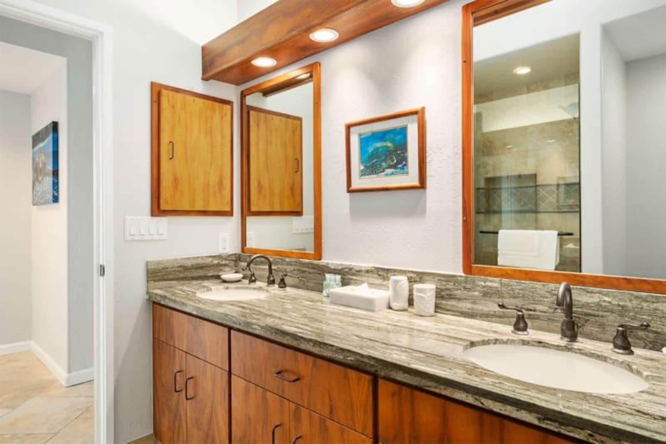 Condo in KAILUA-KONA · ★4.67 · 2 bedrooms · 3 beds · 2 baths - Image 13