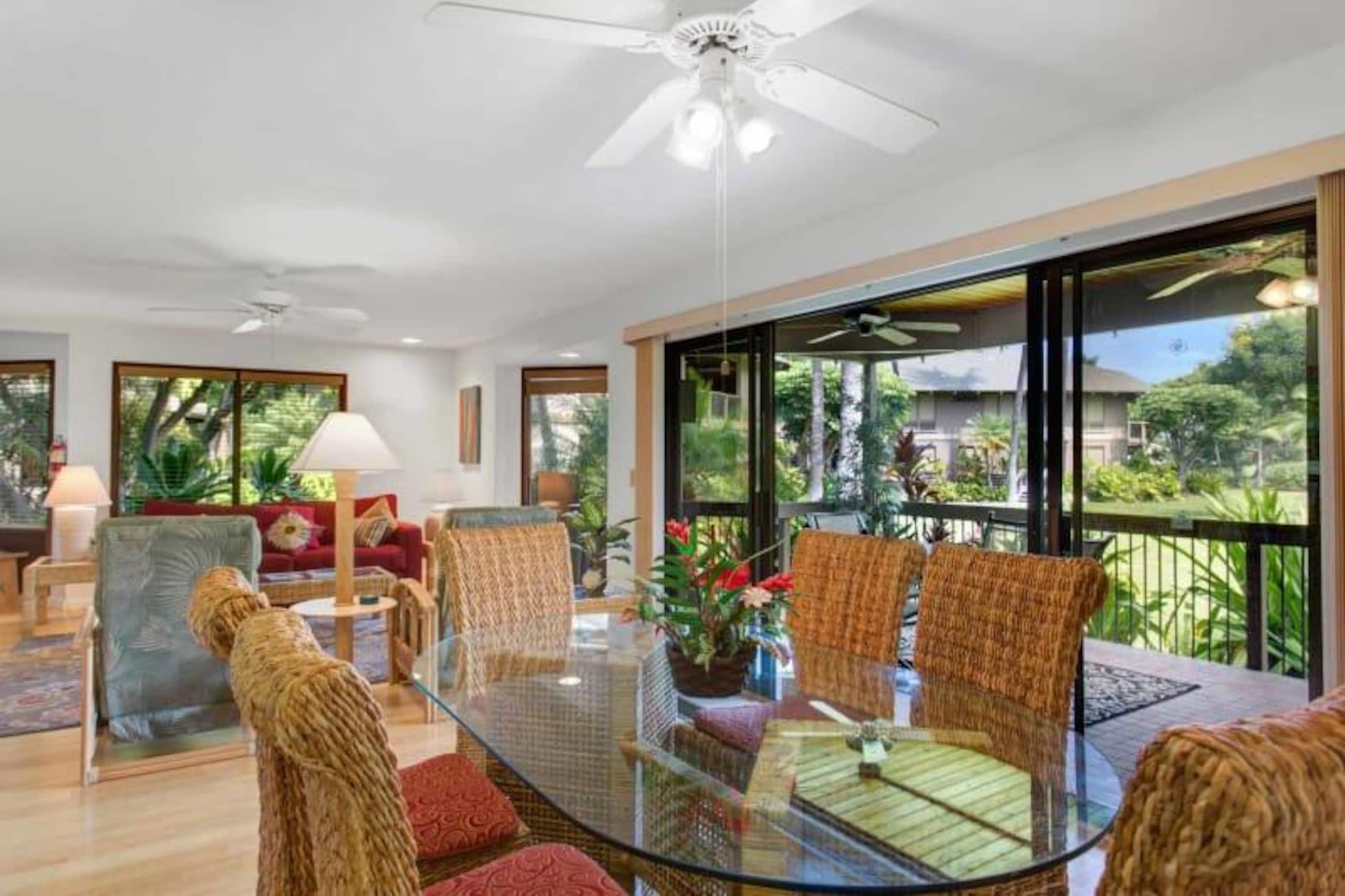 Condo in KAILUA-KONA · ★4.33 · 2 bedrooms · 3 beds · 2 baths - Image 4