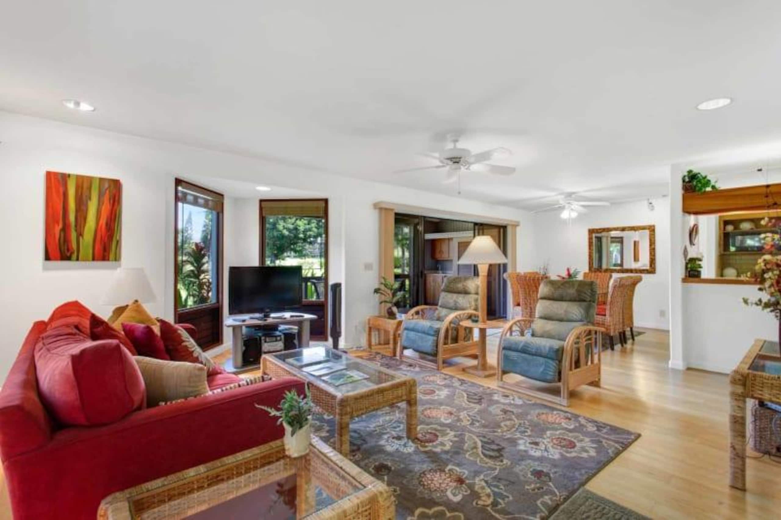 Condo in KAILUA-KONA · ★4.33 · 2 bedrooms · 3 beds · 2 baths - Image 10