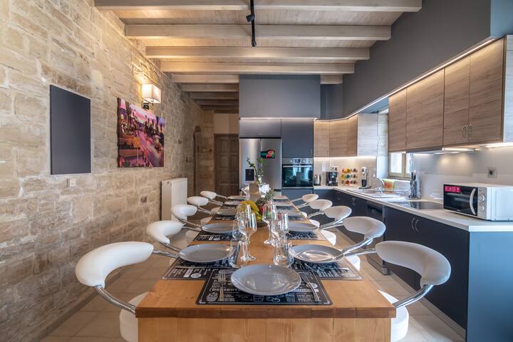 Alexandros villa ,private pool, Near tavern gallery image 5